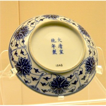 上海龍華古玩城老中國實(shí)體店幫你快速交易-越窯青瓷-企匯網(wǎng)